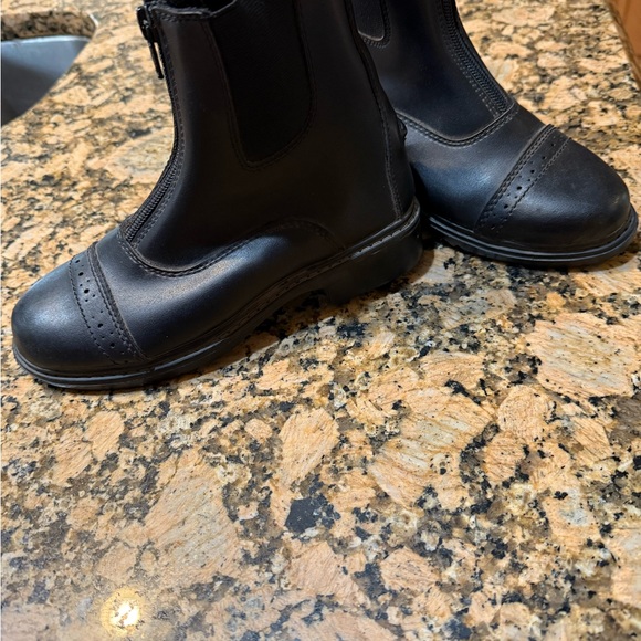 Child’s Equestrian paddock boots size 2 black Tuff Rider brand - Picture 3 of 6